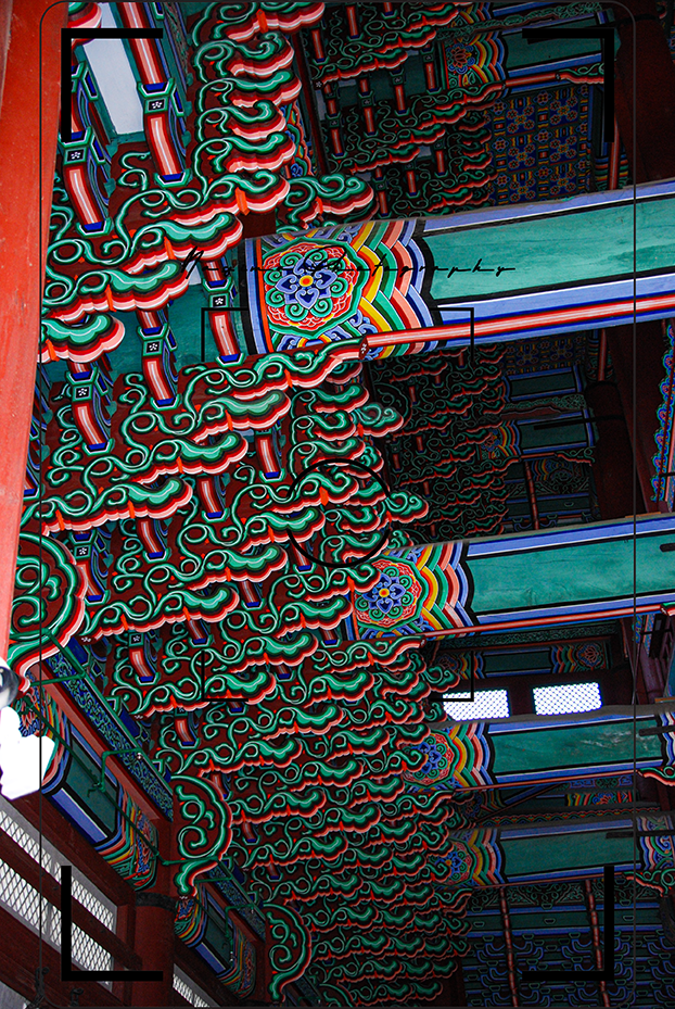colorfull painted walls, beams and ceiling at Gyeongbokgung in Seoul, South Korea